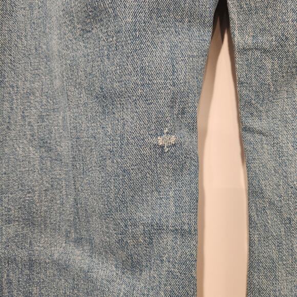 Mother Doozy high rise flare jeans in Horseback to Quarterback size 32 - Picture 8 of 11